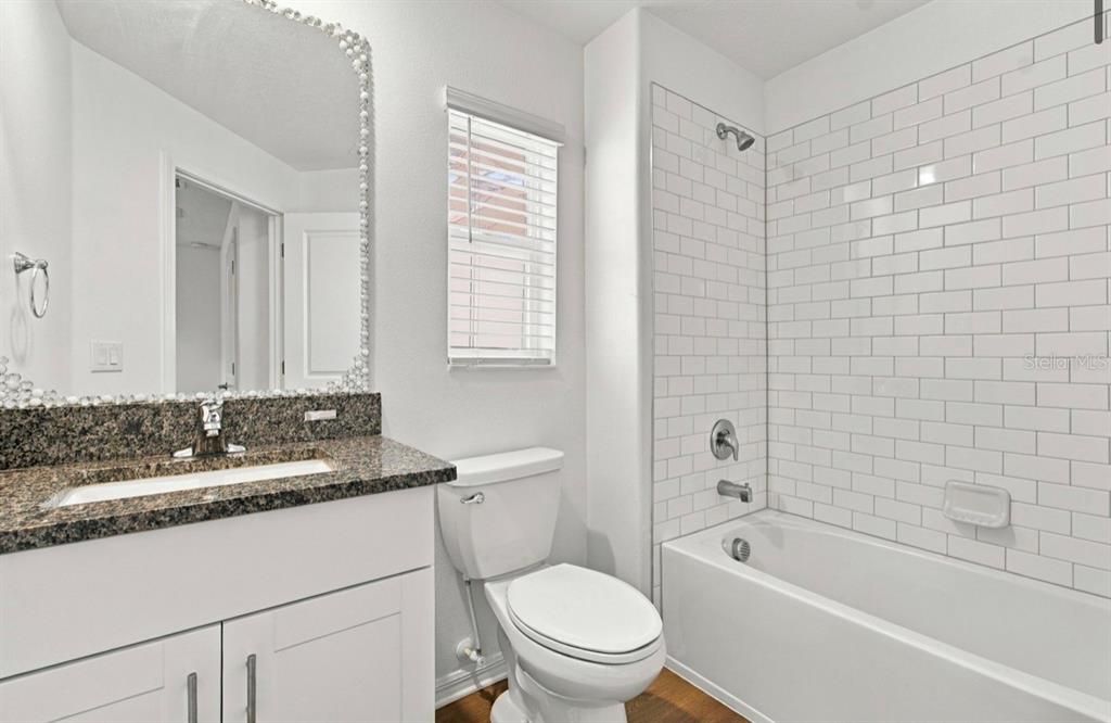 For Rent: $2,100 (2 beds, 2 baths, 1541 Square Feet)