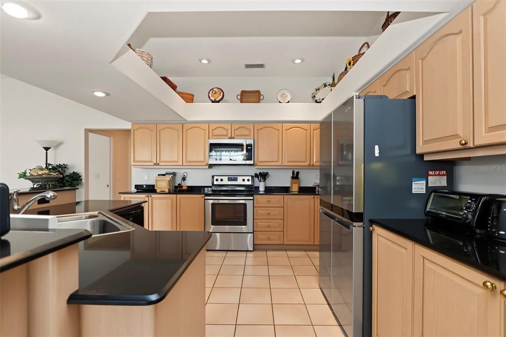 For Sale: $749,000 (3 beds, 2 baths, 2436 Square Feet)