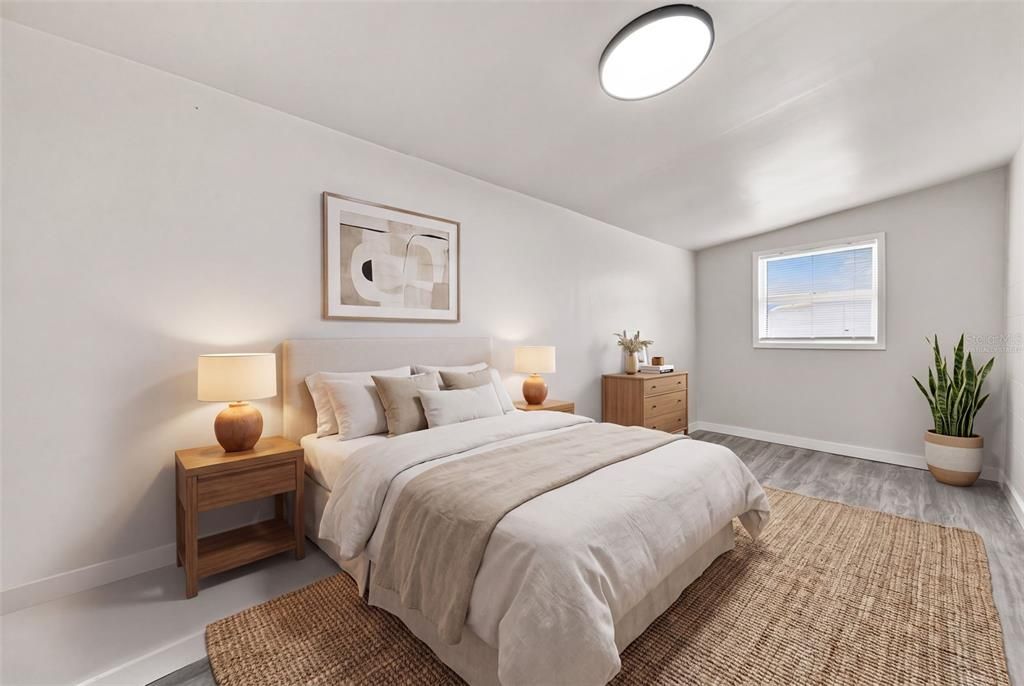 For Sale: $289,900 (3 beds, 2 baths, 921 Square Feet)