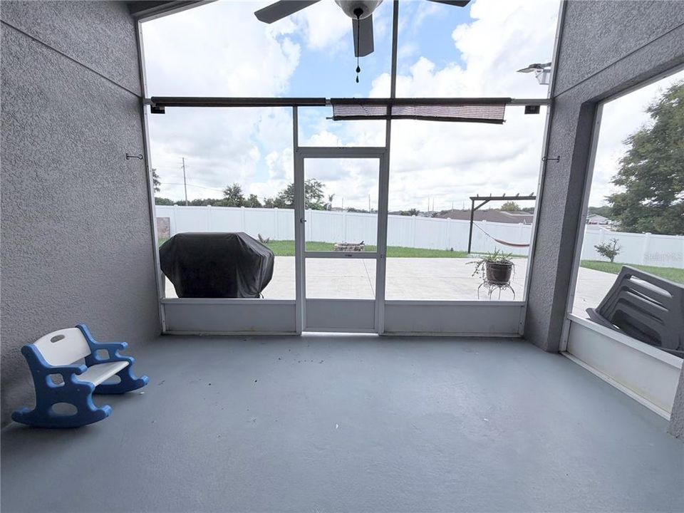 For Rent: $2,450 (3 beds, 2 baths, 1644 Square Feet)