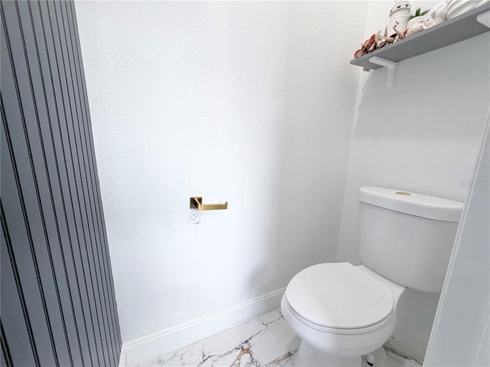 For Rent: $2,450 (3 beds, 2 baths, 1644 Square Feet)