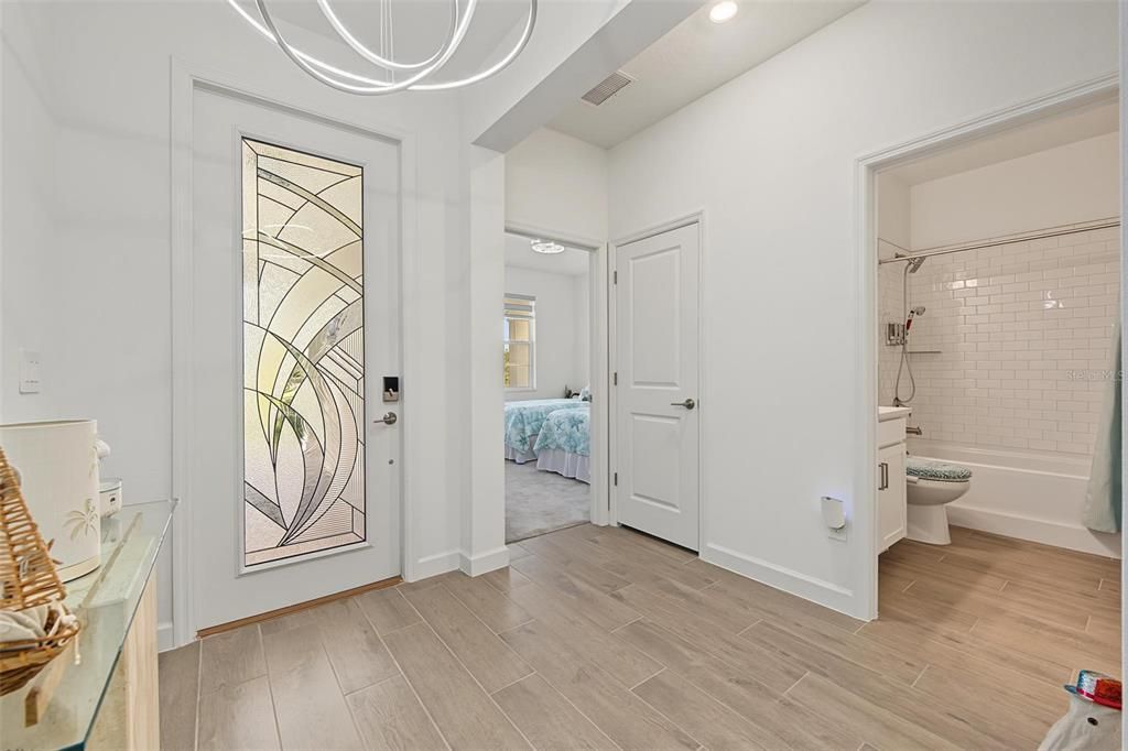 На продажу: $385,000 (2 спален, 2 ванн, 1959 Квадратных фут)