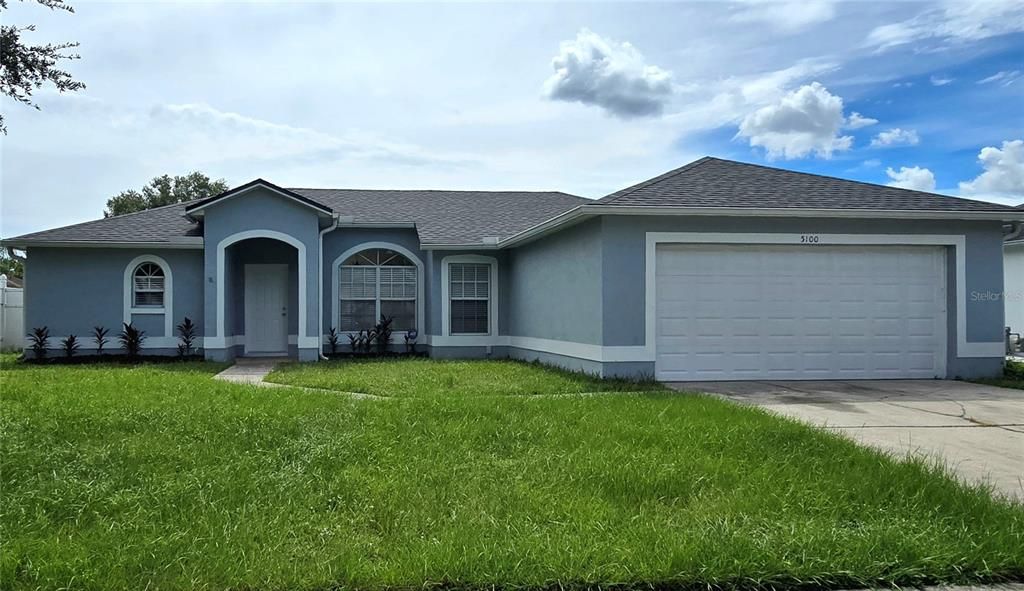 For Rent: $2,100 (3 beds, 2 baths, 1434 Square Feet)