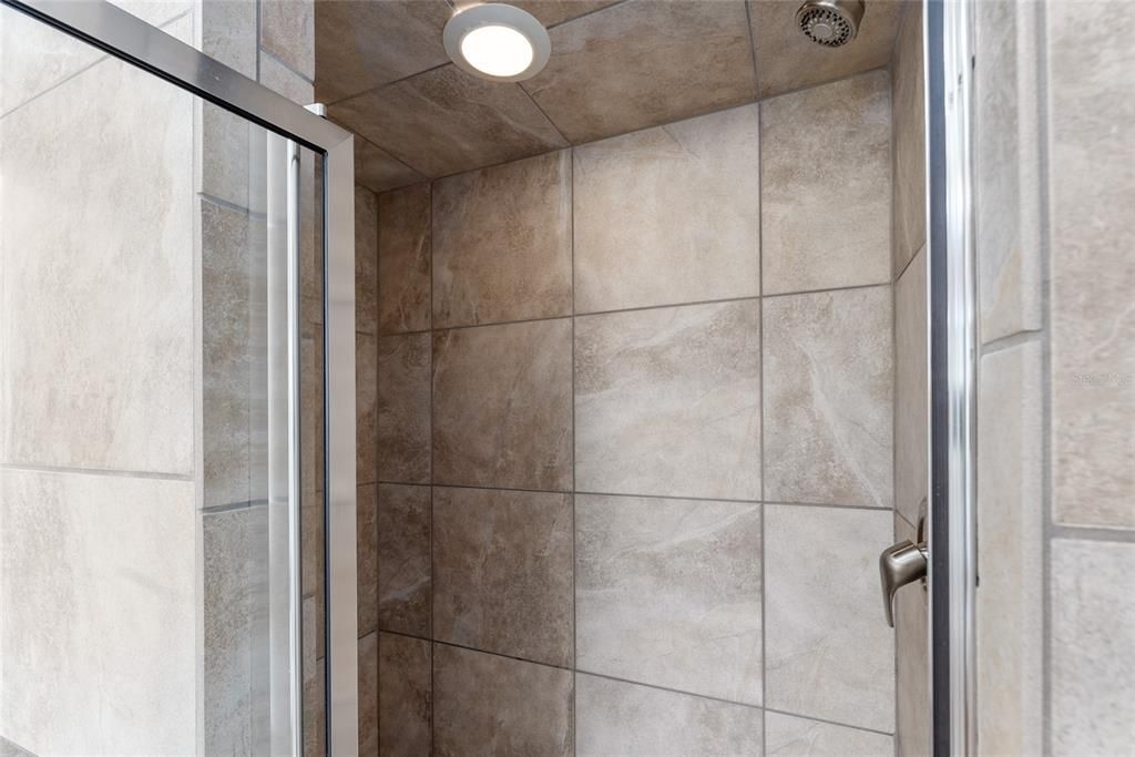 En Renta: $2,975 (3 camas, 2 baños, 1818 Pies cuadrados)