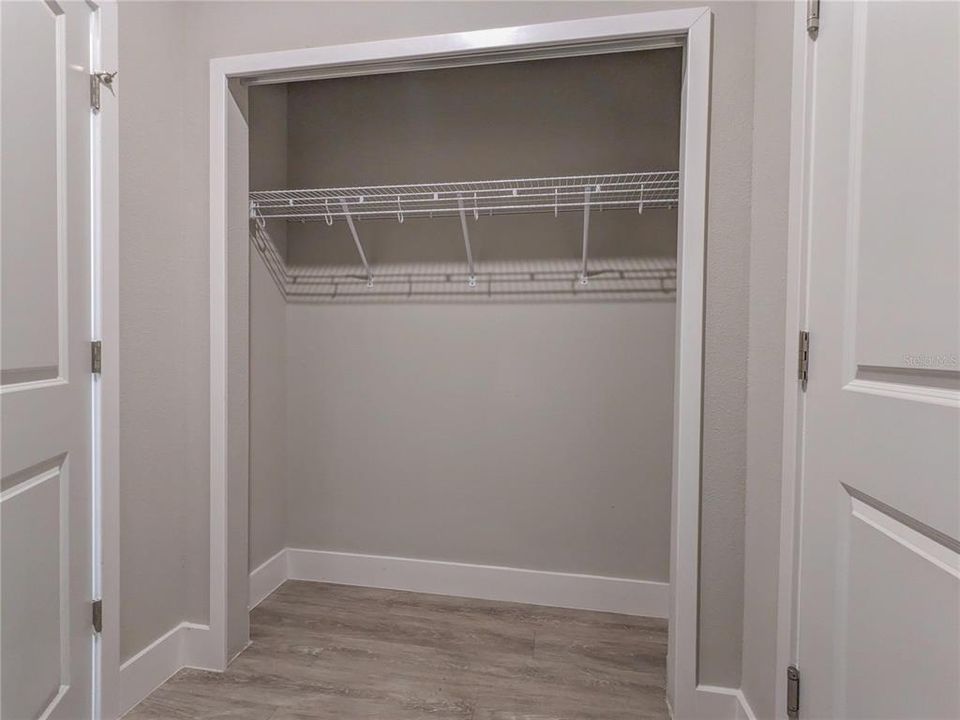 For Rent: $2,195 (3 beds, 2 baths, 1753 Square Feet)
