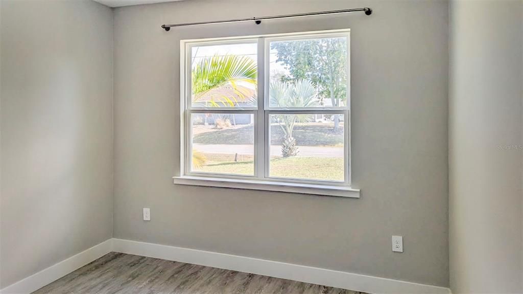 For Rent: $2,195 (3 beds, 2 baths, 1753 Square Feet)