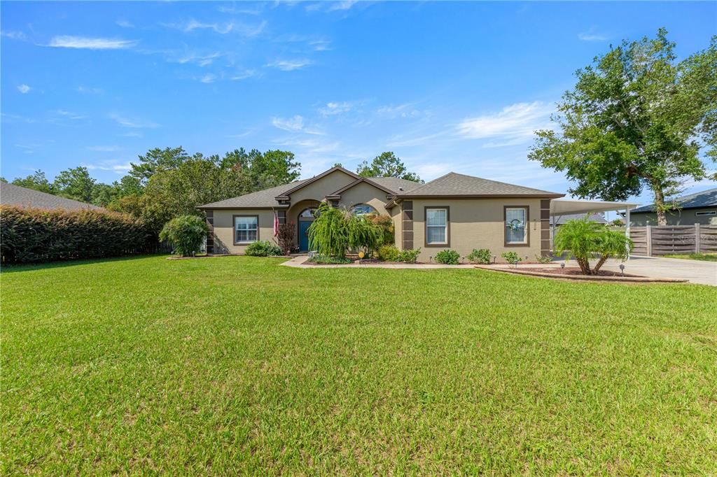 For Sale: $449,500 (3 beds, 2 baths, 2285 Square Feet)