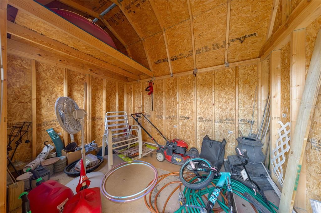 For Sale: $449,500 (3 beds, 2 baths, 2285 Square Feet)