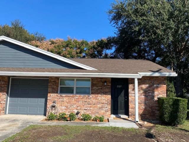 For Rent: $1,995 (2 beds, 2 baths, 968 Square Feet)