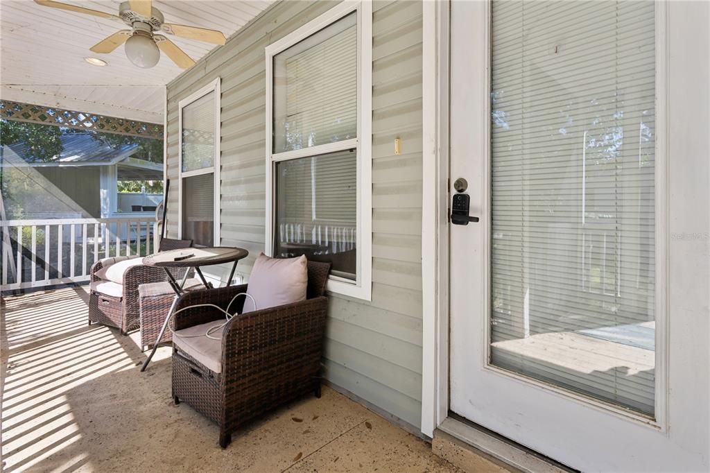 For Sale: $499,900 (3 beds, 3 baths, 2752 Square Feet)