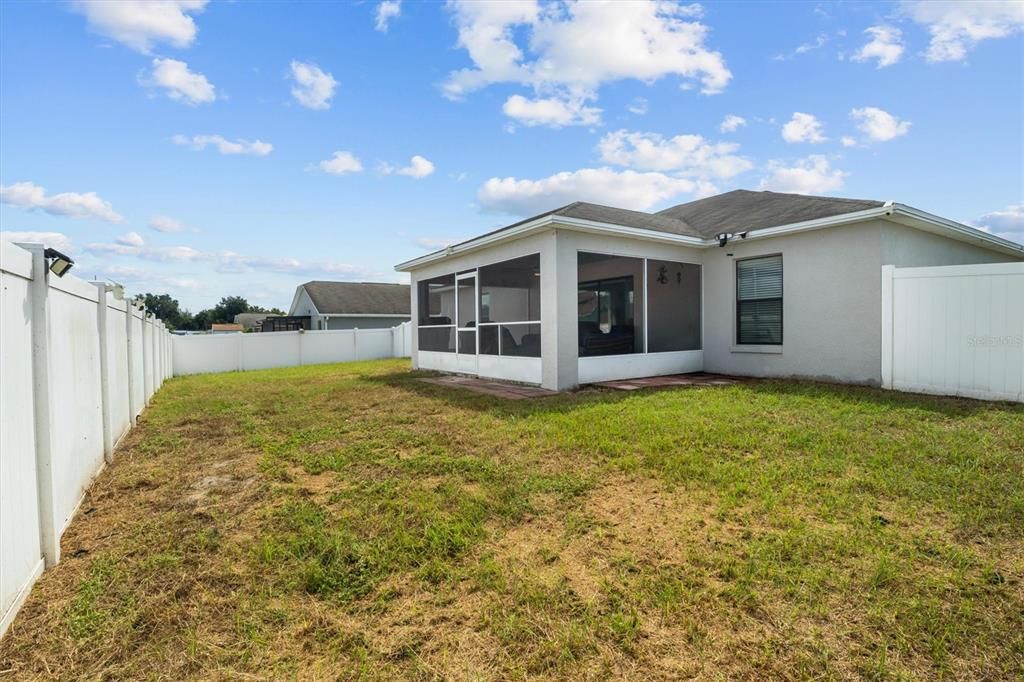 For Sale: $289,900 (3 beds, 2 baths, 1708 Square Feet)