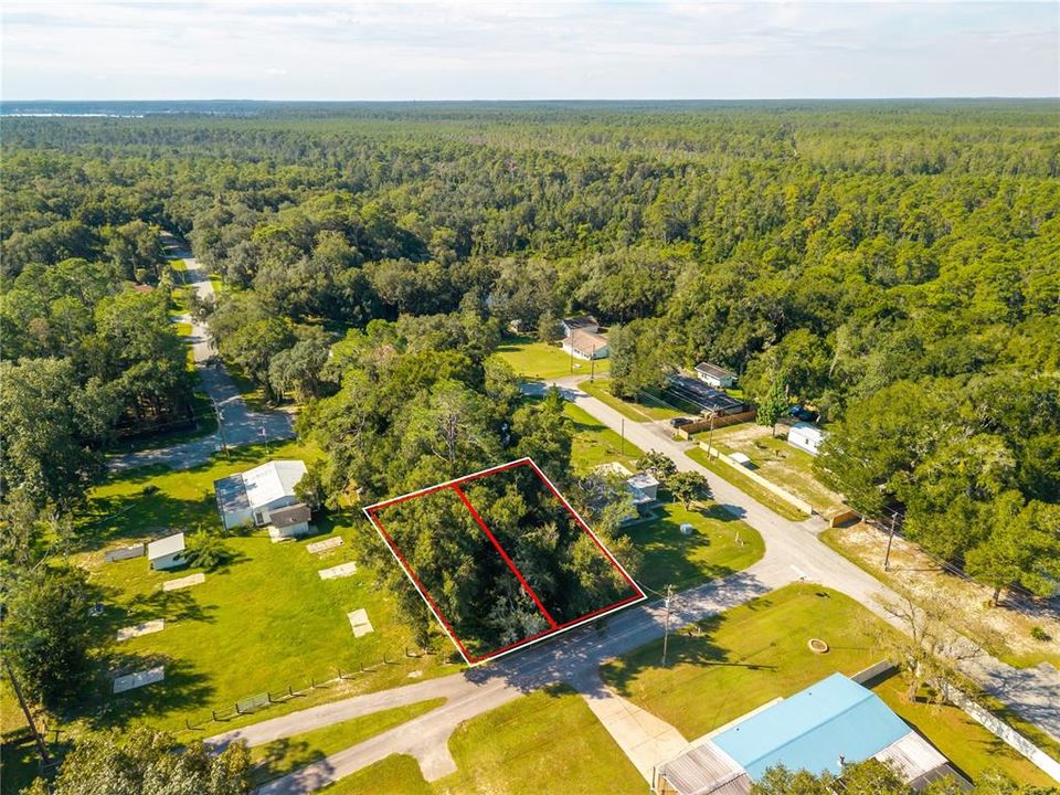 En Venta: $14,500 (0.18 acres)