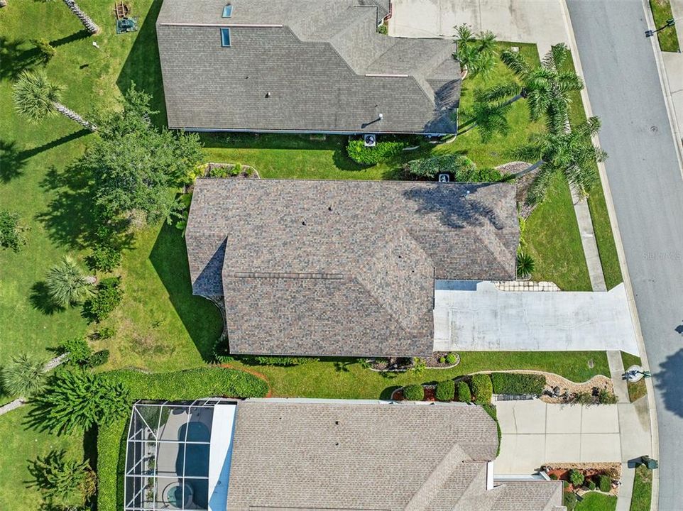 For Sale: $349,900 (3 beds, 2 baths, 1922 Square Feet)