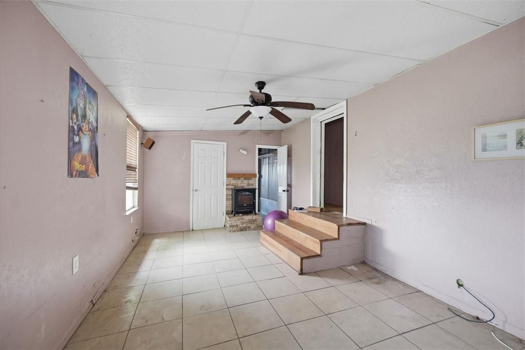 En Venta: $80,000 (2 camas, 2 baños, 672 Pies cuadrados)