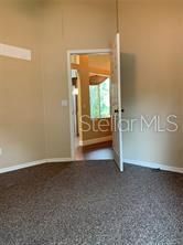 For Sale: $399,999 (3 beds, 2 baths, 1976 Square Feet)