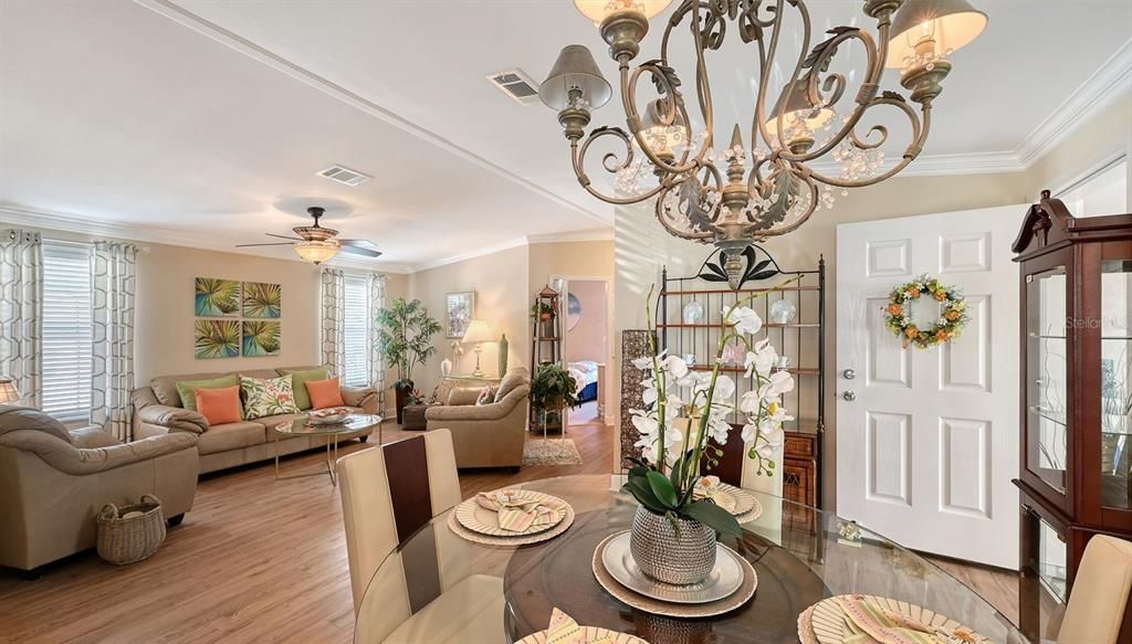 For Sale: $264,900 (2 beds, 2 baths, 1152 Square Feet)