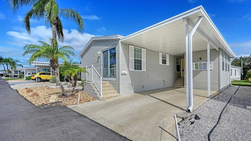 For Sale: $264,900 (2 beds, 2 baths, 1152 Square Feet)