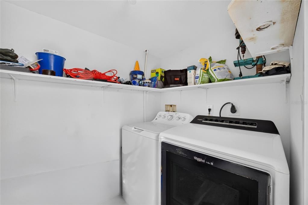 На продажу: $279,000 (3 спален, 2 ванн, 1400 Квадратных фут)