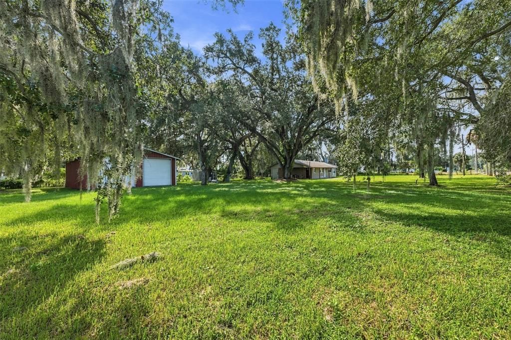 For Sale: $435,000 (2 beds, 2 baths, 1172 Square Feet)