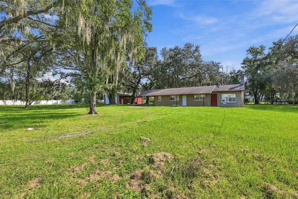 For Sale: $435,000 (2 beds, 2 baths, 1172 Square Feet)