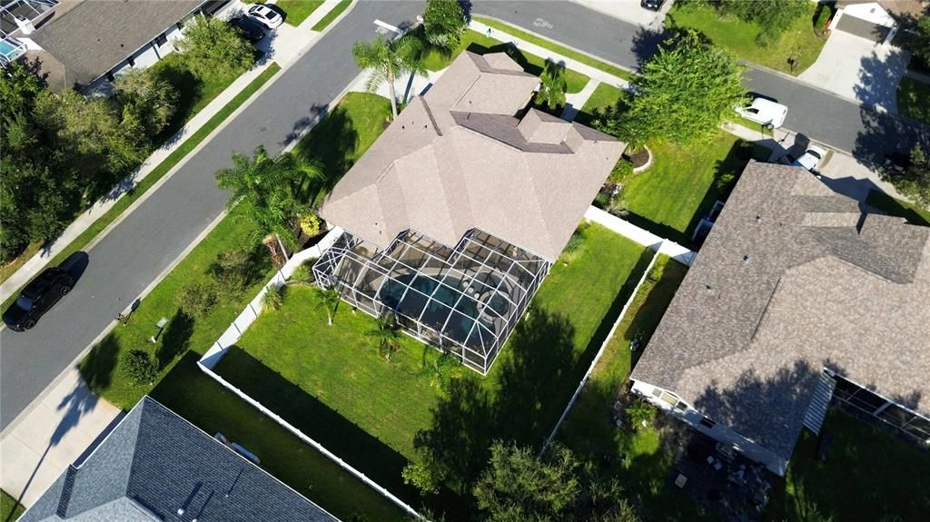 En Venta: $699,900 (4 camas, 3 baños, 2191 Pies cuadrados)