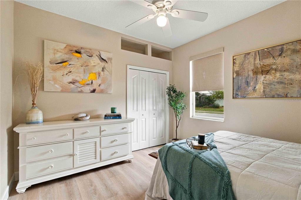 En Venta: $699,900 (4 camas, 3 baños, 2191 Pies cuadrados)