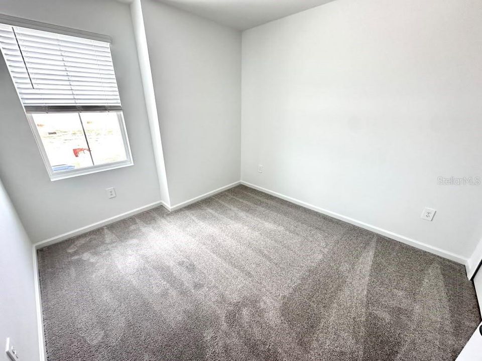 В аренду: $2,370 (3 спален, 2 ванн, 1689 Квадратных фут)