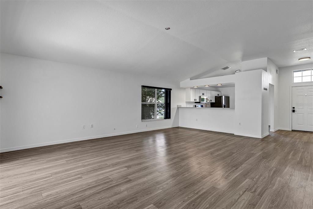 En Venta: $256,500 (2 camas, 2 baños, 1390 Pies cuadrados)