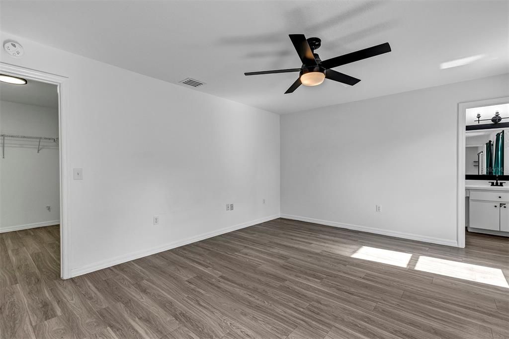 En Venta: $256,500 (2 camas, 2 baños, 1390 Pies cuadrados)