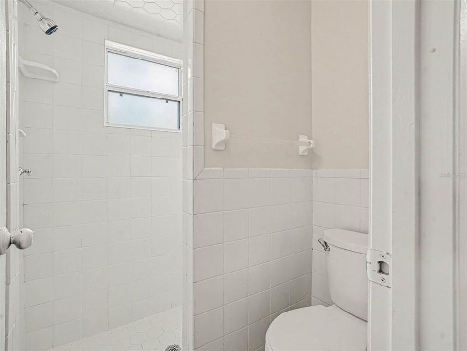 For Sale: $245,000 (4 beds, 2 baths, 1683 Square Feet)