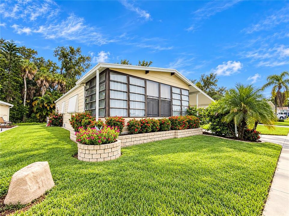En Venta: $229,000 (3 camas, 2 baños, 1300 Pies cuadrados)