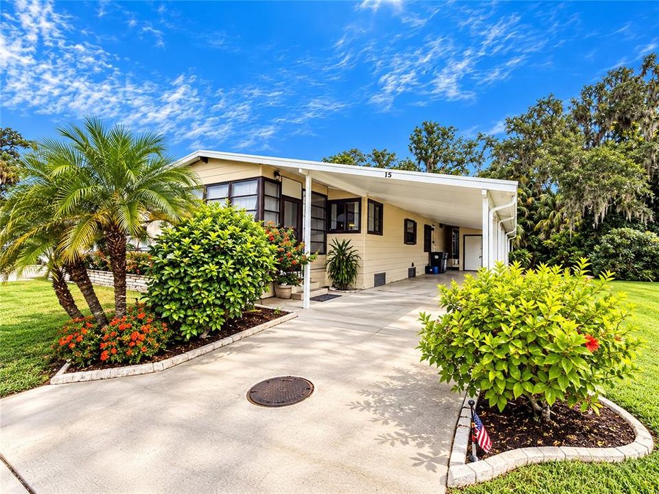 En Venta: $229,000 (3 camas, 2 baños, 1300 Pies cuadrados)