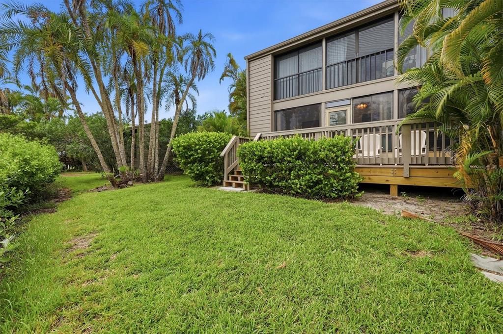 For Sale: $395,000 (3 beds, 2 baths, 1325 Square Feet)