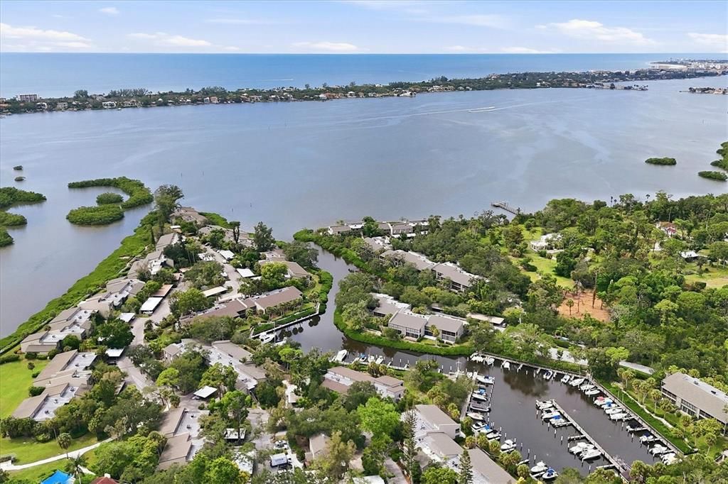 For Sale: $395,000 (3 beds, 2 baths, 1325 Square Feet)