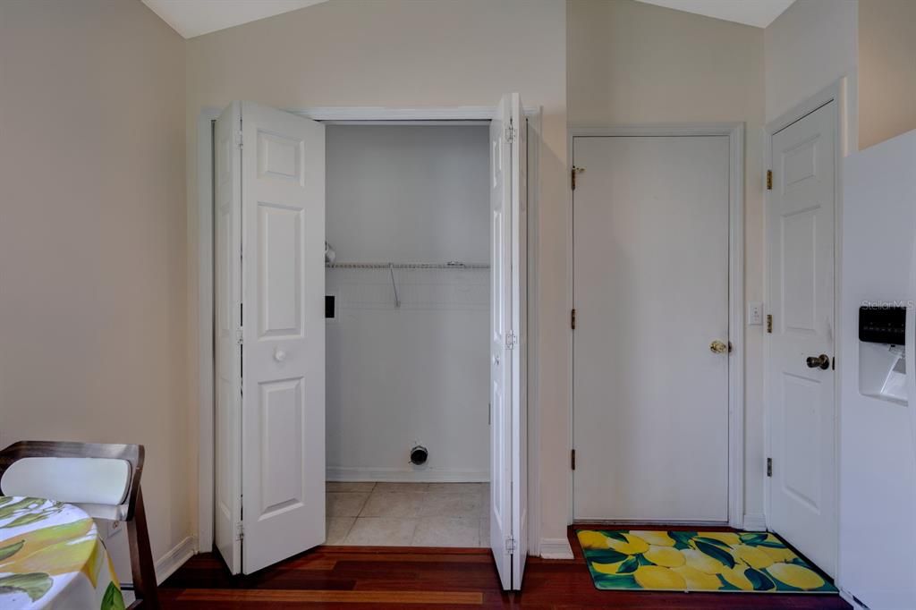 For Rent: $1,750 (2 beds, 2 baths, 1049 Square Feet)