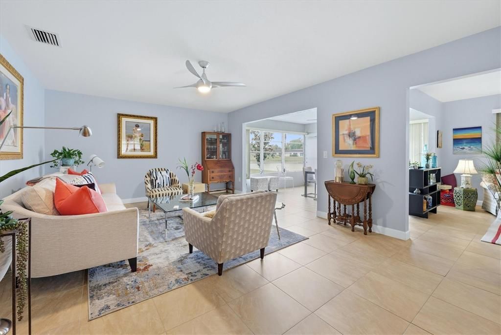 For Sale: $250,000 (2 beds, 2 baths, 1540 Square Feet)