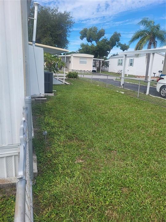 For Sale: $90,000 (2 beds, 1 baths, 720 Square Feet)