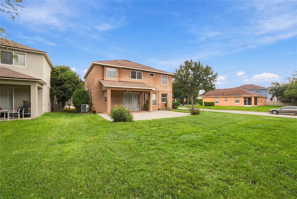 For Sale: $549,000 (4 beds, 2 baths, 2547 Square Feet)