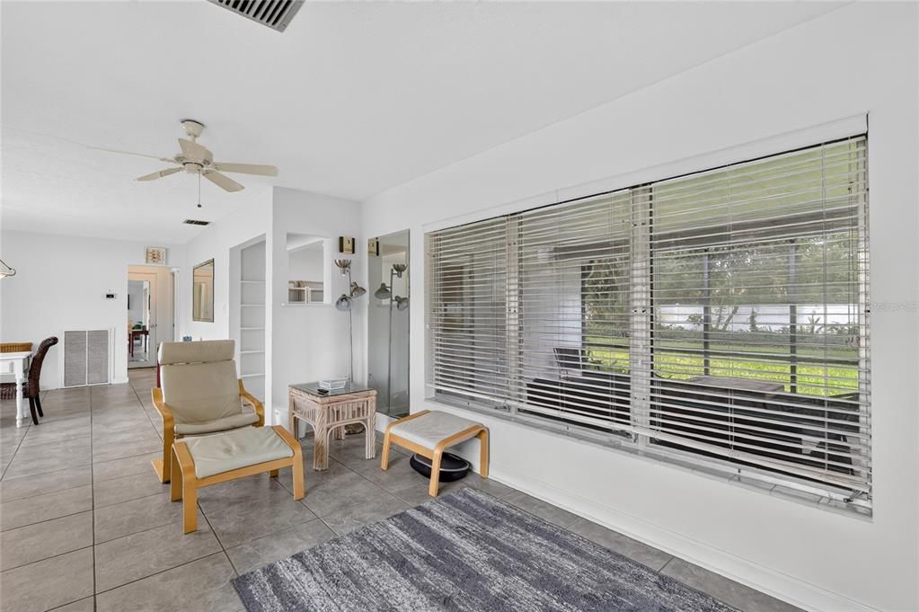 En Venta: $279,900 (2 camas, 1 baños, 1159 Pies cuadrados)
