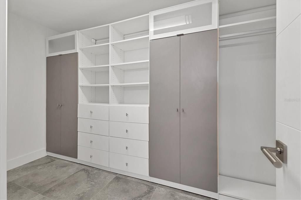 В аренду: $5,000 (2 спален, 2 ванн, 1577 Квадратных фут)