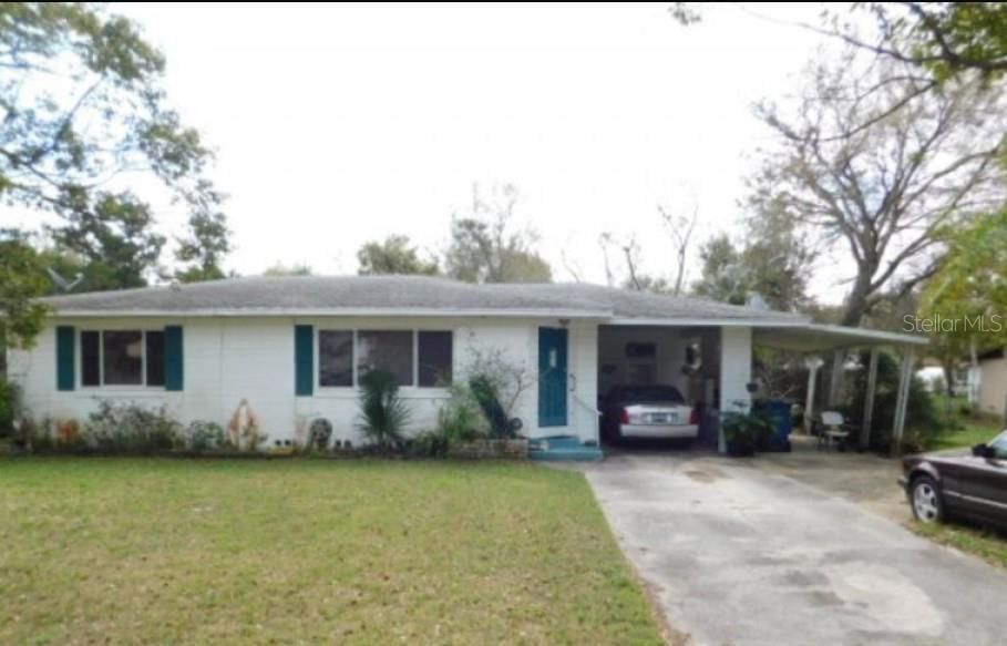 For Rent: $1,095 (3 beds, 1 baths, 902 Square Feet)