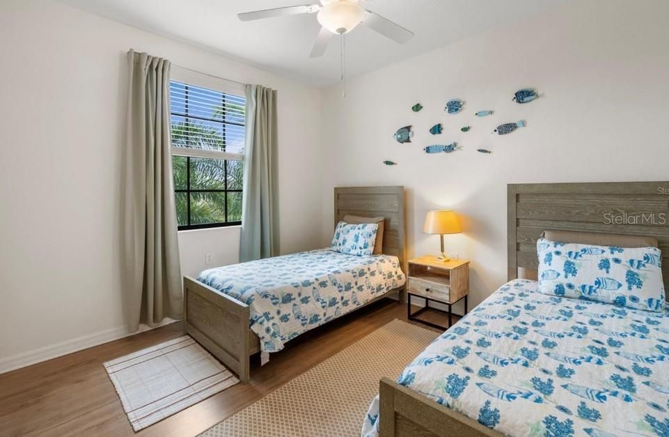 For Rent: $2,850 (3 beds, 2 baths, 1286 Square Feet)