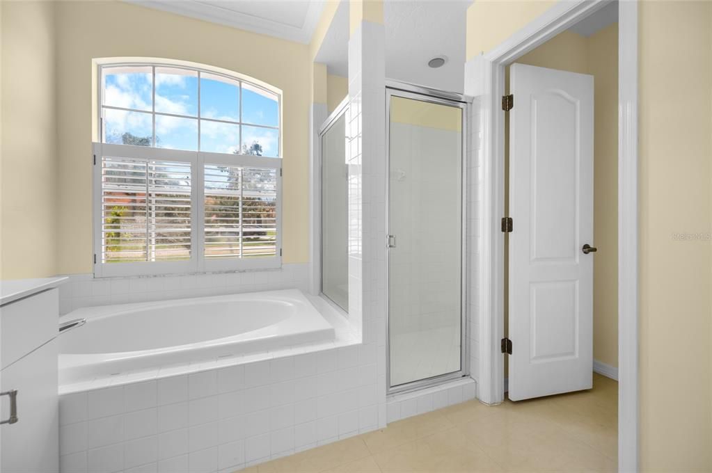 En Venta: $665,000 (3 camas, 2 baños, 2020 Pies cuadrados)