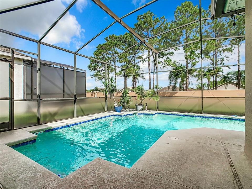 For Sale: $469,000 (5 beds, 4 baths, 2835 Square Feet)