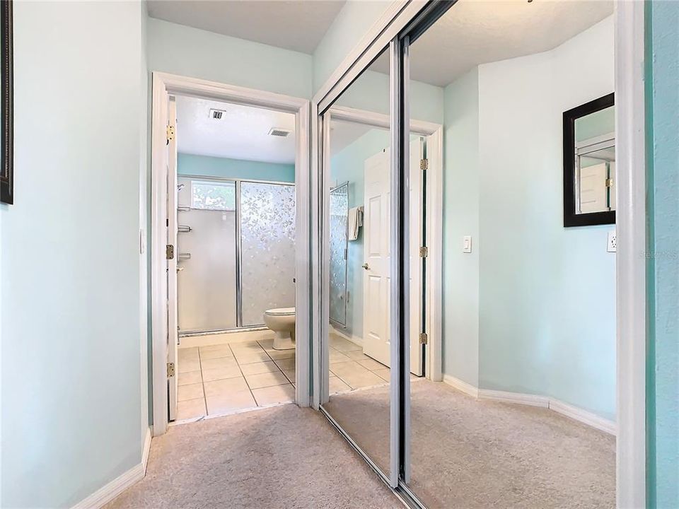 For Sale: $469,000 (5 beds, 4 baths, 2835 Square Feet)