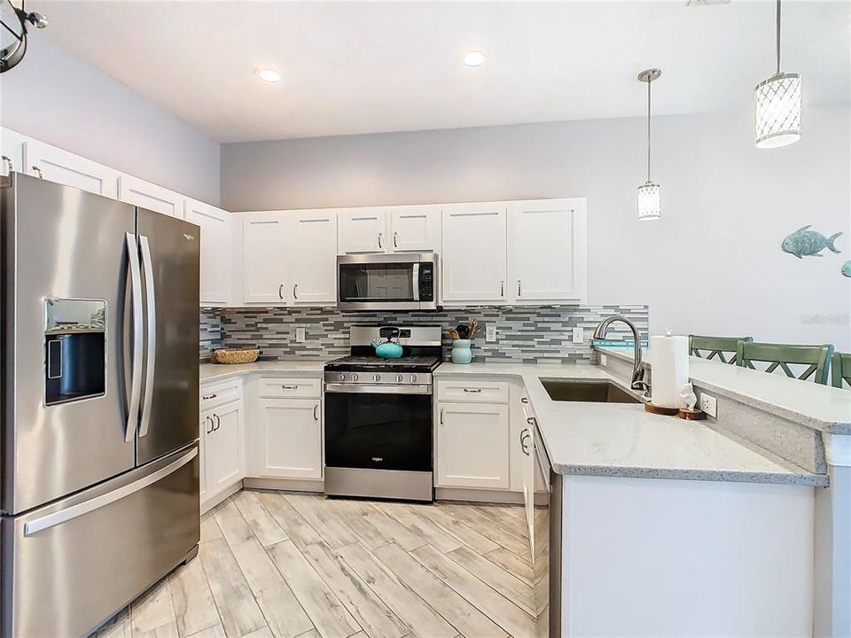 For Sale: $469,000 (5 beds, 4 baths, 2835 Square Feet)