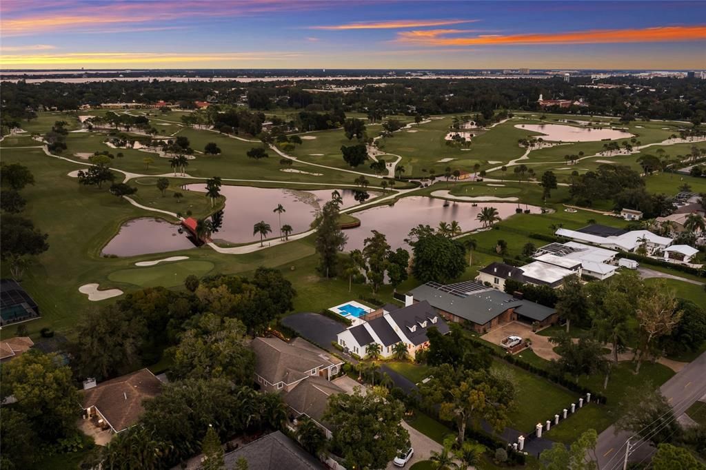 For Sale: $1,995,000 (4 beds, 2 baths, 3271 Square Feet)