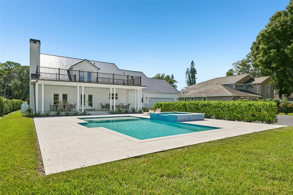 For Sale: $1,995,000 (4 beds, 2 baths, 3271 Square Feet)