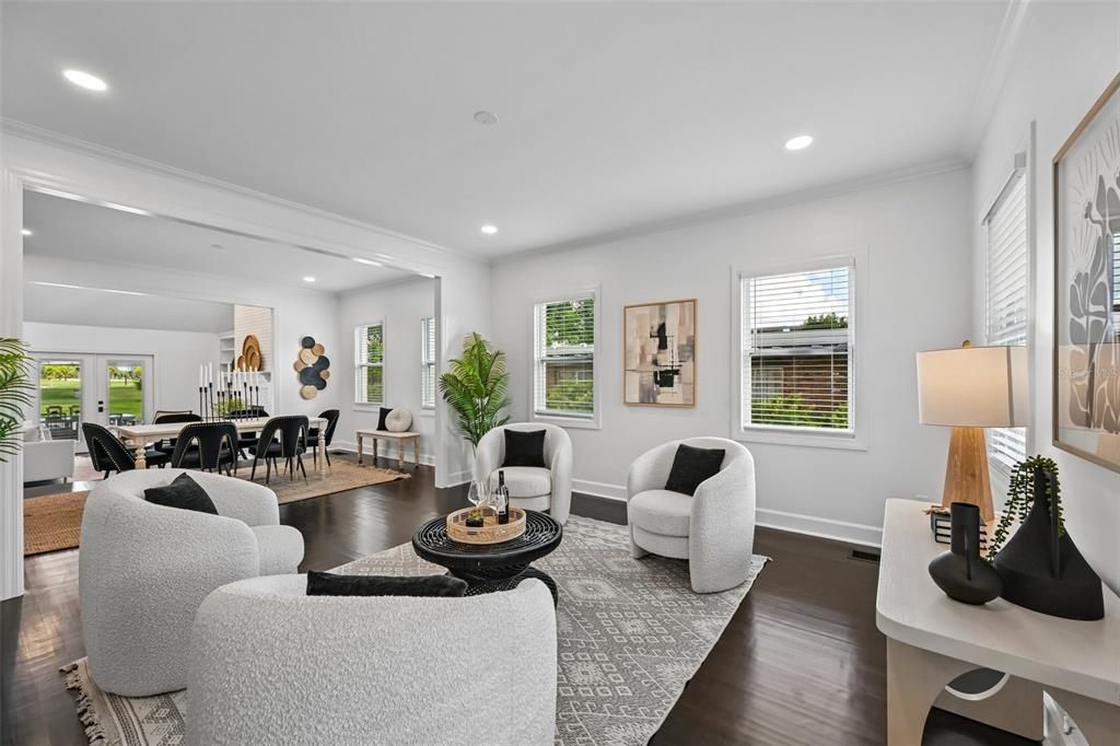 For Sale: $1,995,000 (4 beds, 2 baths, 3271 Square Feet)