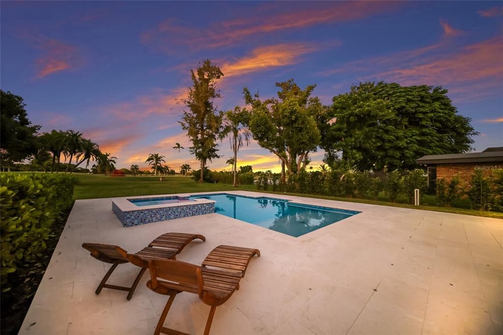 For Sale: $1,995,000 (4 beds, 2 baths, 3271 Square Feet)